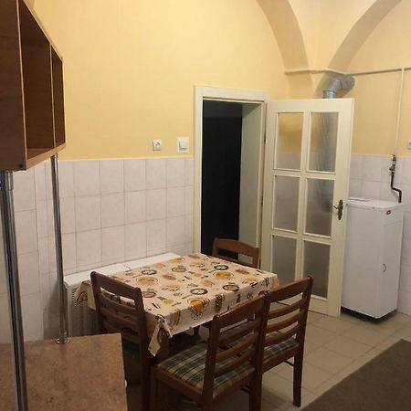 Old Town Flat Мукачеве Екстериор снимка