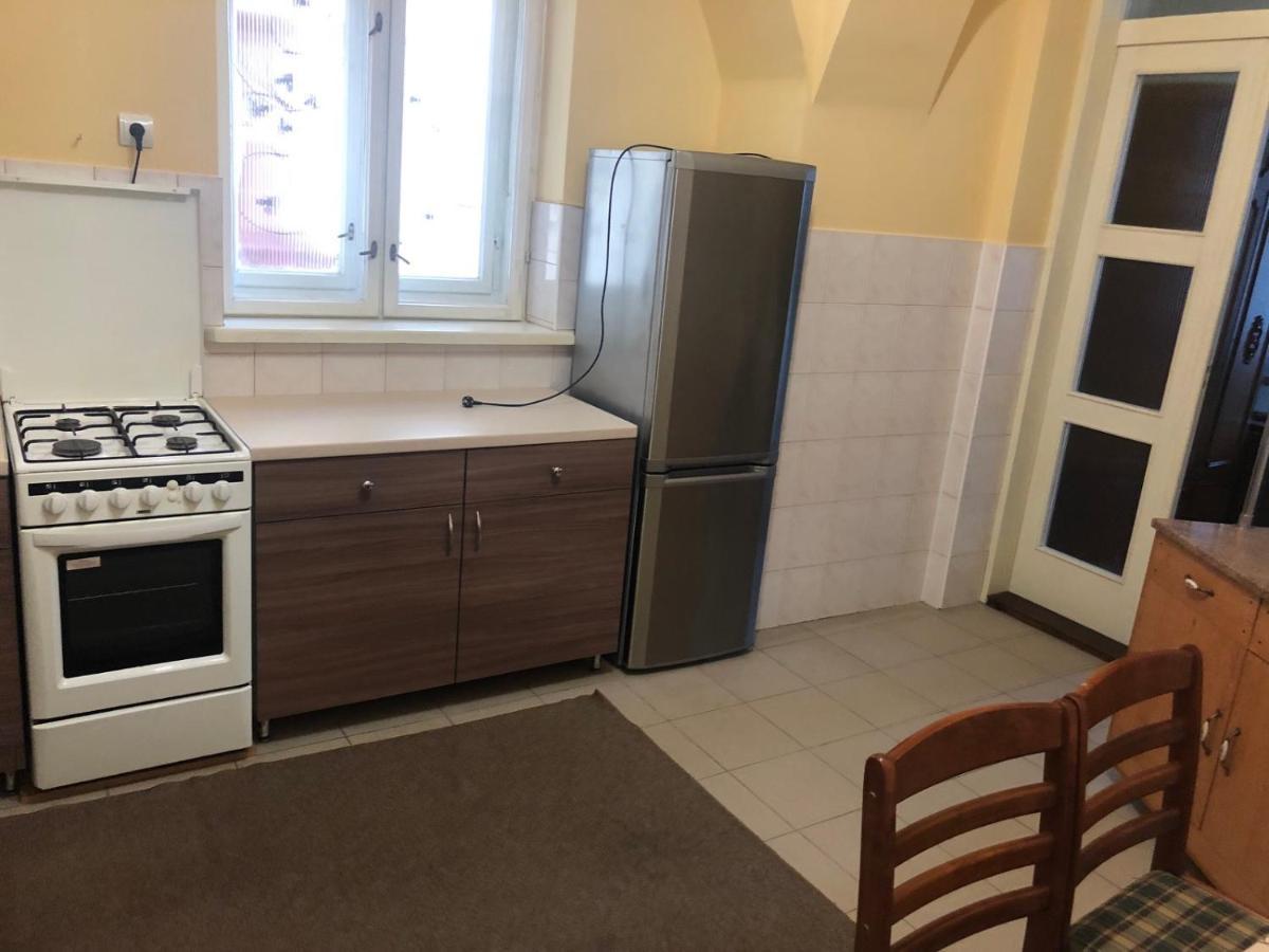 Old Town Flat Мукачеве Екстериор снимка